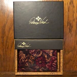 NWT/NIB-Patricia Nash-Vintage Floral Brocade-Reala-Zip Around Wristlet Pouch-$49